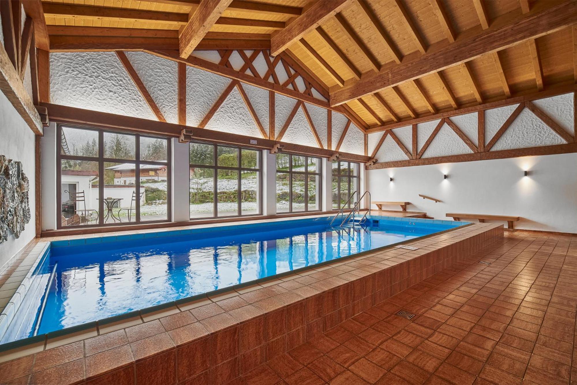 Aktivhotel & Gasthof Schmelz Ihr Urlaubs Hotel In Inzell Mit Wellness Hallenbad, Alpensauna & Dampfbad Buitenkant foto