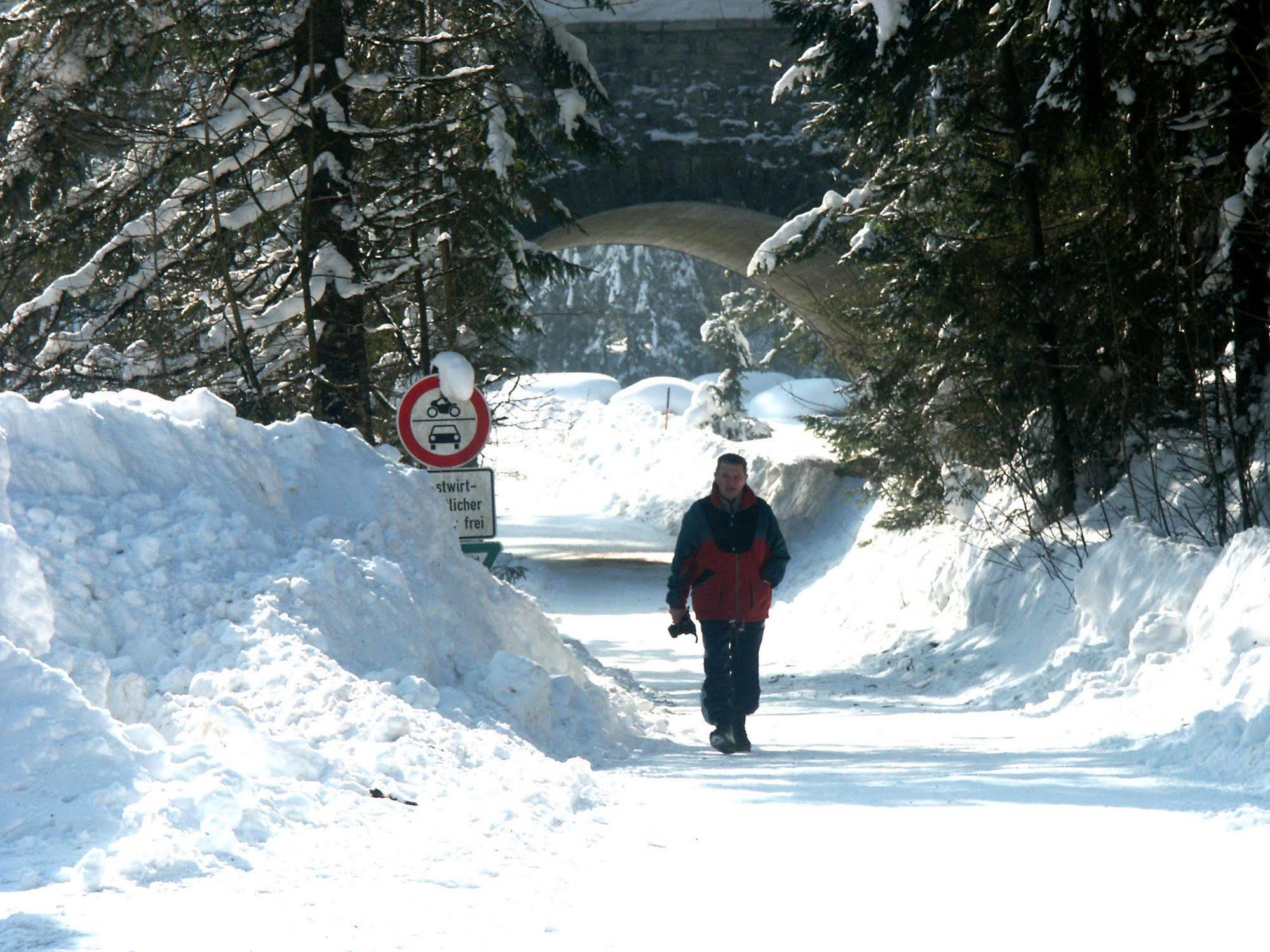 Aktivhotel & Gasthof Schmelz Ihr Urlaubs Hotel In Inzell Mit Wellness Hallenbad, Alpensauna & Dampfbad Buitenkant foto