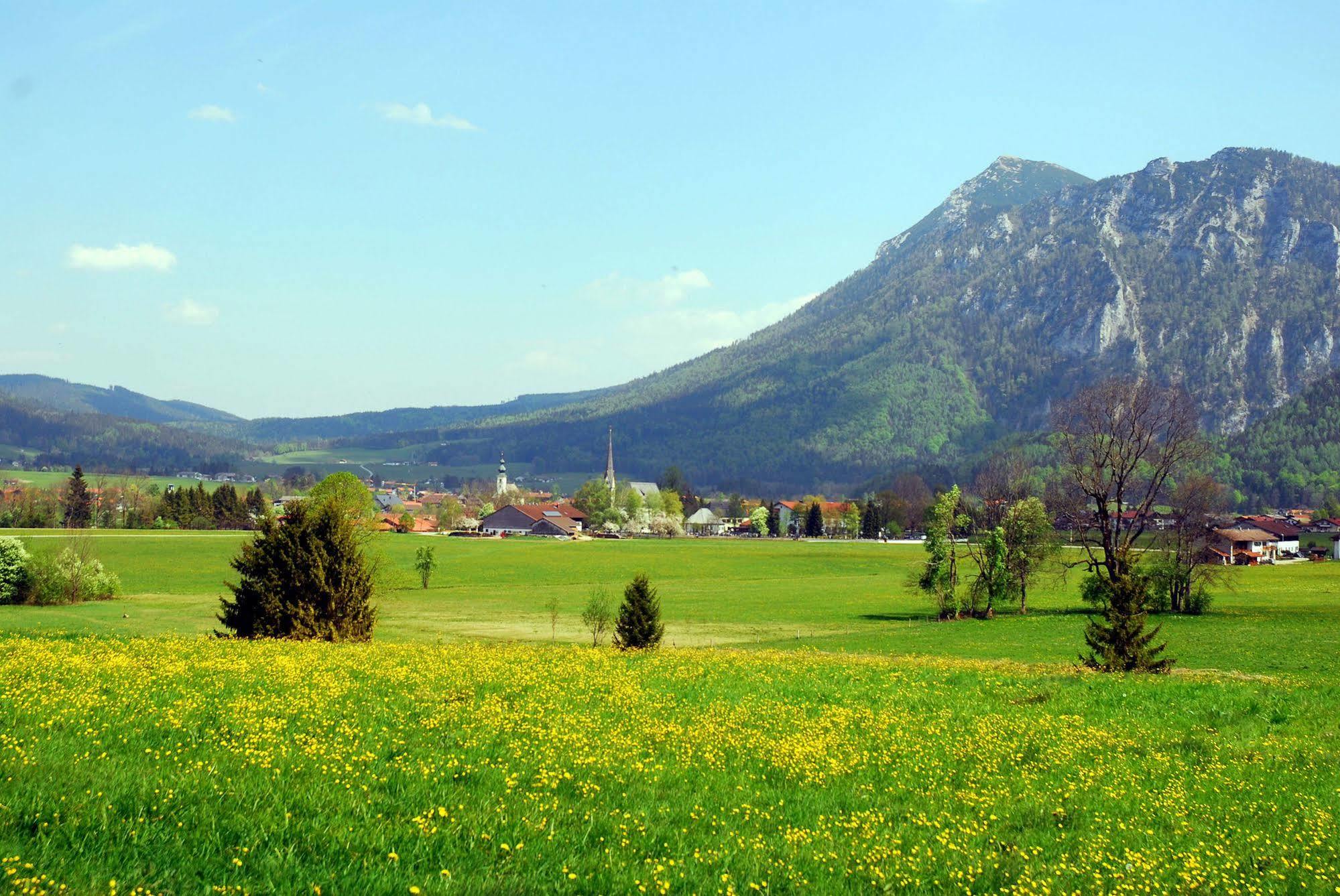 Aktivhotel & Gasthof Schmelz Ihr Urlaubs Hotel In Inzell Mit Wellness Hallenbad, Alpensauna & Dampfbad Buitenkant foto